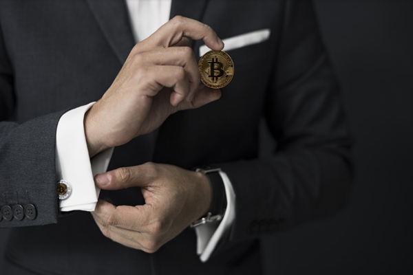 收入提高后买理财保险安全吗？有哪些注意事项？来这里找答案