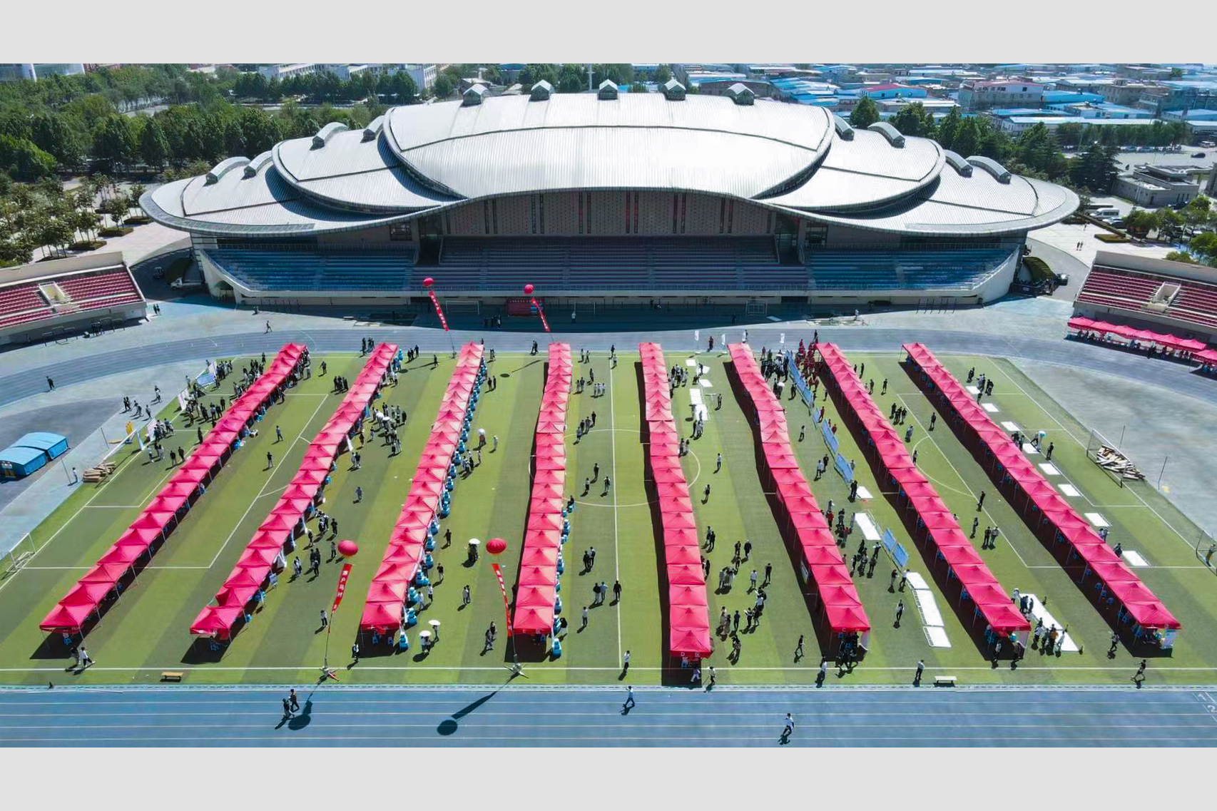 多氟多待遇 5月16日河南理工大专场招聘会举办，提供超590