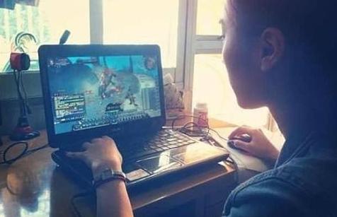 网络游戏哪个能赚钱_最挣钱网游推荐_网游赚钱方式