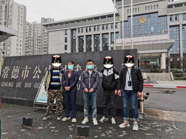 每周打5小时游戏就能赚200元？在校大学生兼职小心陷阱