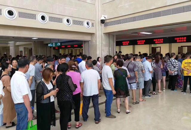 医生副业调查_干什么赚钱?_医生收入构成