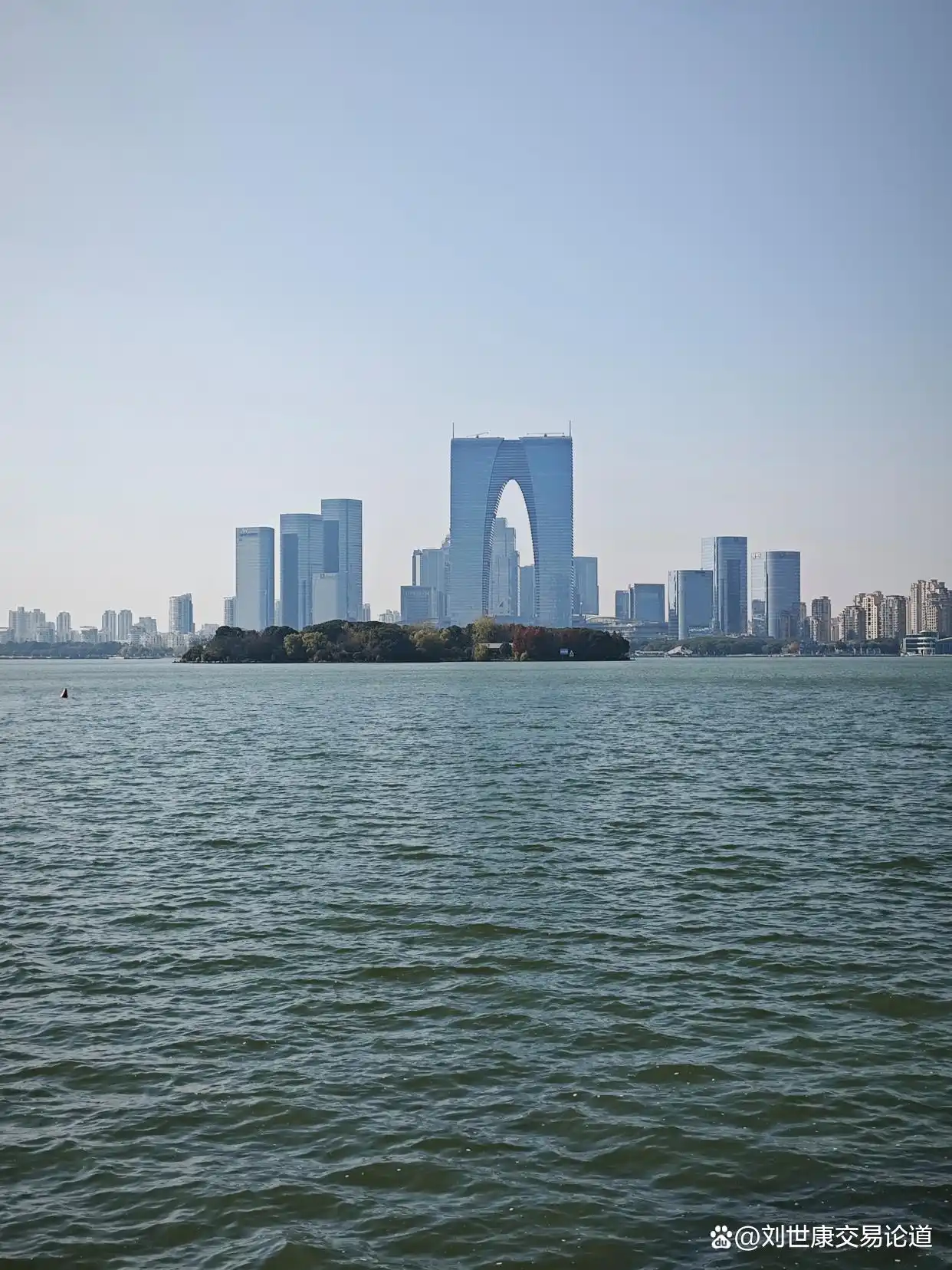 管福军期货交易_期货大师的经历_期货传奇人物管福军