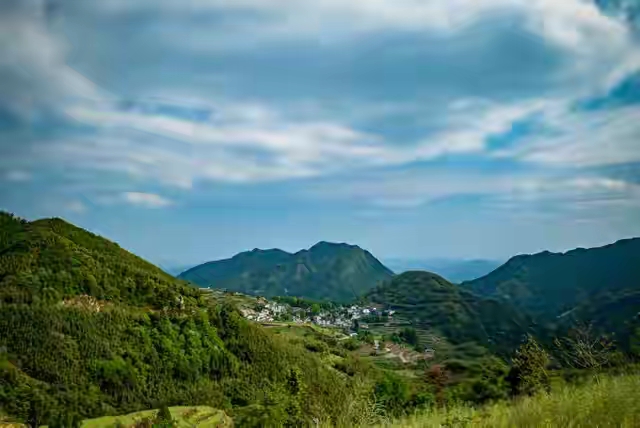 中年失业如何赚钱_中年人兼职副业推荐_新门路低金额创业