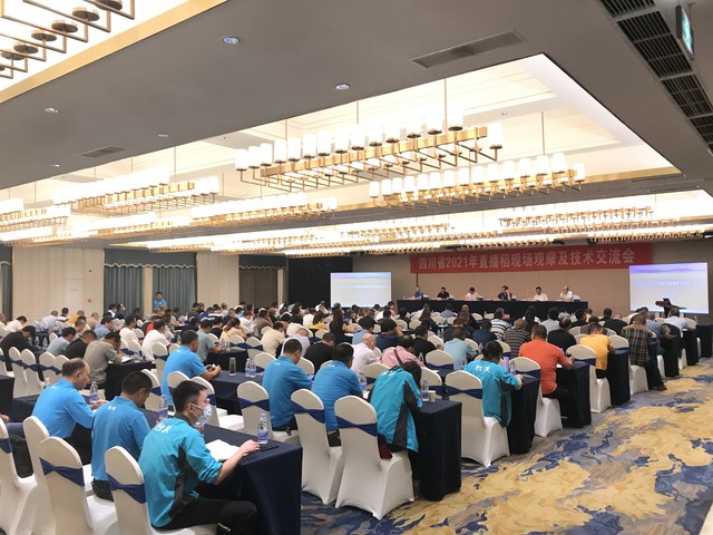 股票配债后持仓里不见了_A股成交额放量_上证指数布林通道分析